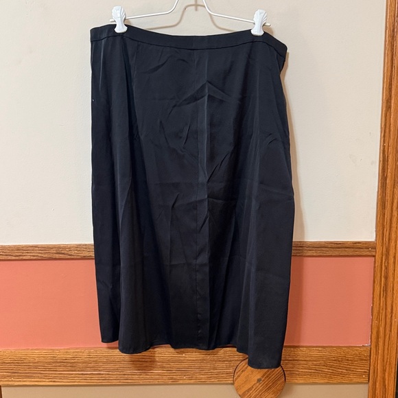 Eileen Fisher Dresses & Skirts - NWT Eileen Fisher Size 14 Silk Charmeuse Black Midi Skirt new with tags